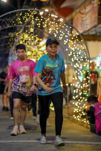 BIB: 
                            <button type="button" onclick="openModal(24742021)" class="btn btn-primary btn-sm float-right btn-popup" data-toggle="modal" data-target=".modal-high-quality">
                        <i class="fas fa-shopping-cart"></i> Add to Cart
                    </button>
                                            <button type="button" onclick="isThisMe(24742021, true)" class="btn btn-success btn-sm float-right btn-popup btn-isme hidden" data-toggle="tooltip" data-placement="bottom" title="นี่คือรูปของคุณใช่ไหม คลิกที่นี่เพื่อเอาเข้าอัลบั้ม">
                        <i class="fas fa-plus"></i> Add to album
                    </button>
                    <button type="button" onclick="isThisMe(24742021, false)" class="btn btn-warning btn-sm float-right btn-popup btn-isnotme hidden">
                        <i class="fas fa-ban"></i> Remove from album
                    </button>